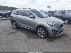 5XYPKDA52GG085678 2016 KIA SORENTO