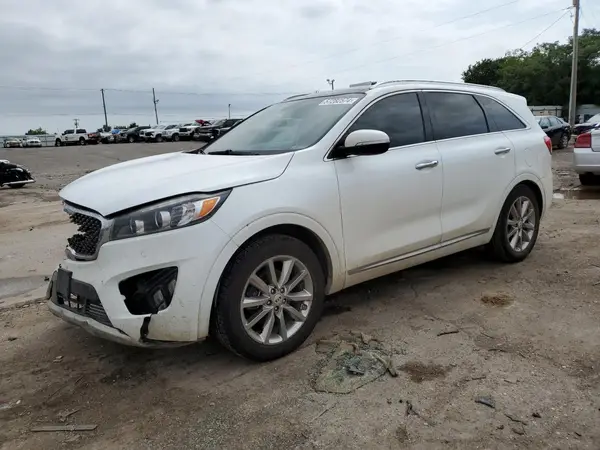 5XYPKDA52GG090282 2016 KIA SORENTO - Image 1
