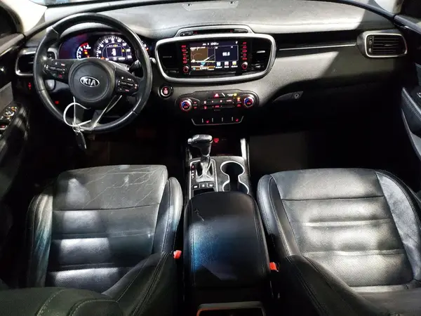 5XYPKDA52GG103841 2016 KIA SORENTO - Image 8