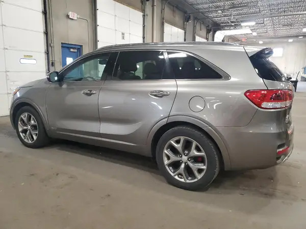5XYPKDA52GG113608 2016 KIA SORENTO - Image 2