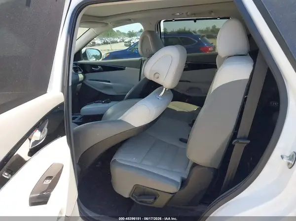 5XYPKDA52GG167278 2016 KIA SORENTO - Image 8