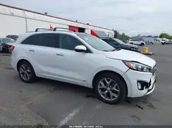 5XYPKDA52GG171993 2016 KIA SORENTO