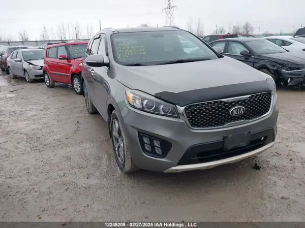 5XYPKDA52HG194238 2017 KIA SORENTO - Image 1