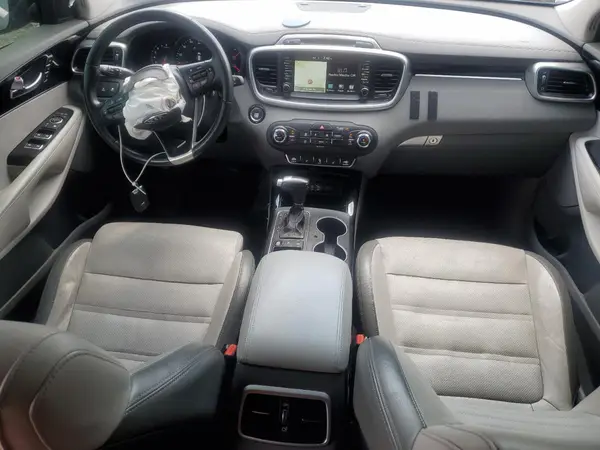 5XYPKDA52HG221017 2017 KIA SORENTO - Image 8