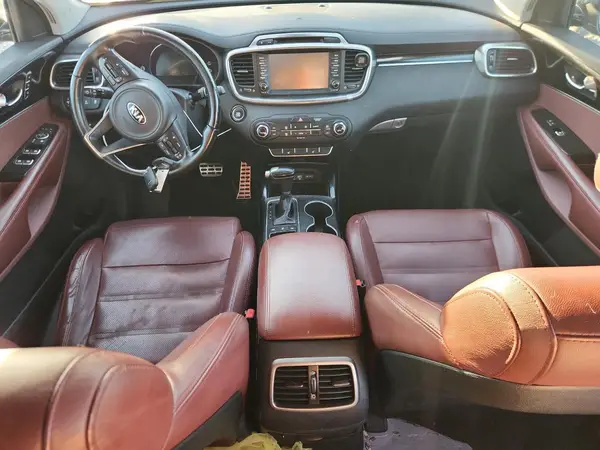 5XYPKDA52HG239503 2017 KIA SORENTO - Image 8
