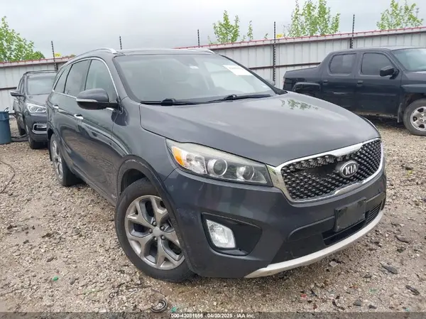 5XYPKDA52HG338256 2017 KIA SORENTO - Image 1