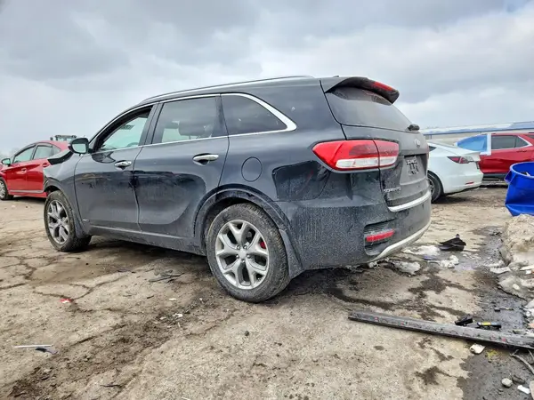 5XYPKDA52JG363714 2018 KIA SORENTO - Image 2