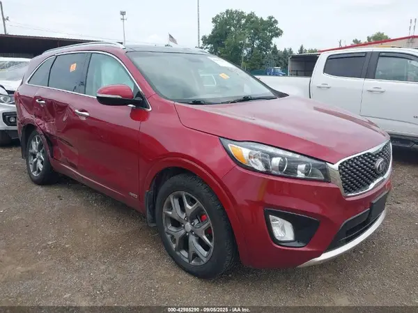 5XYPKDA52JG413804 2018 KIA SORENTO - Image 1