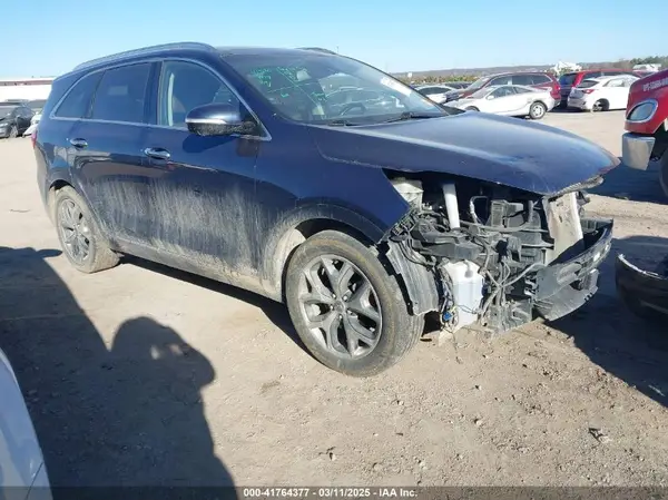 5XYPKDA52KG549822 2019 KIA SORENTO - Image 1