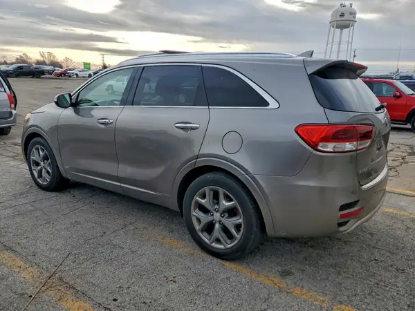 5XYPKDA53GG008768 2016 KIA SORENTO - Image 2