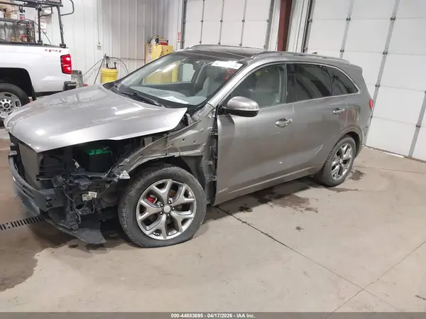 5XYPKDA53GG081591 2016 KIA SORENTO - Image 2