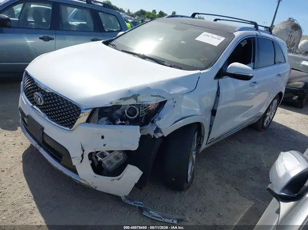 5XYPKDA53GG088993 2016 KIA SORENTO - Image 2