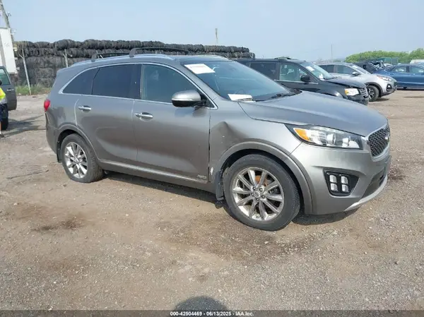 5XYPKDA53GG089173 2016 KIA SORENTO - Image 1