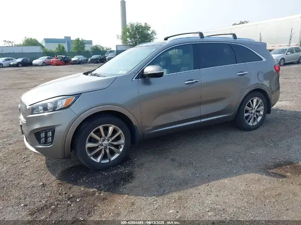 5XYPKDA53GG089173 2016 KIA SORENTO - Image 2
