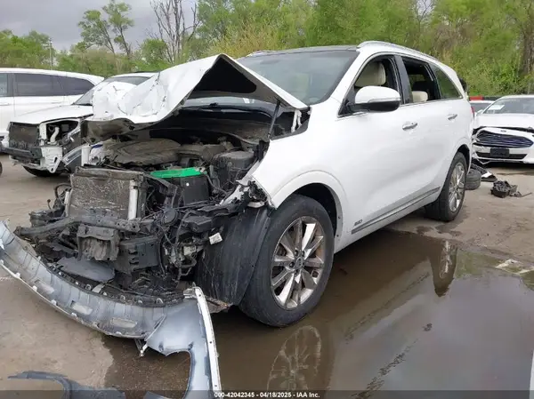 5XYPKDA53GG096415 2016 KIA SORENTO - Image 2