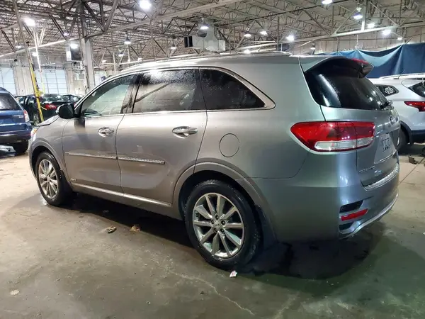 5XYPKDA53GG119594 2016 KIA SORENTO - Image 2