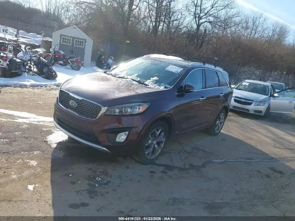 5XYPKDA53GG124276 2016 KIA SORENTO - Image 2