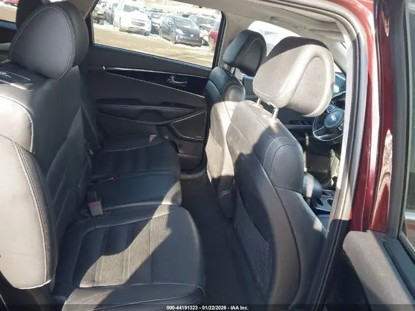 5XYPKDA53GG124276 2016 KIA SORENTO - Image 8