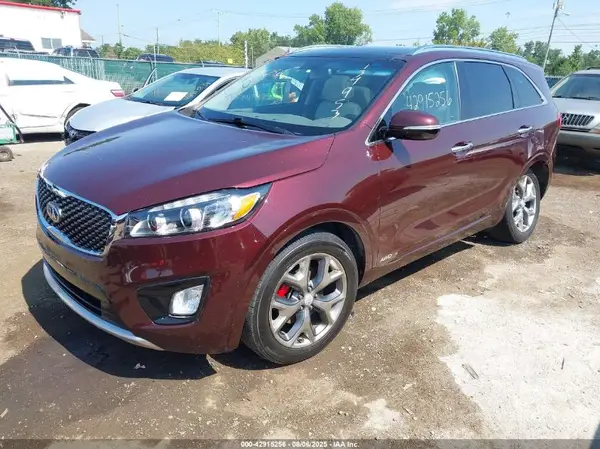 5XYPKDA53GG134953 2016 KIA SORENTO - Image 2