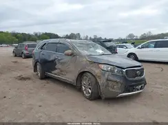 5XYPKDA53GG137285 2016 KIA SORENTO