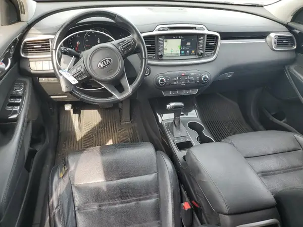 5XYPKDA53HG275099 2017 KIA SORENTO - Image 8