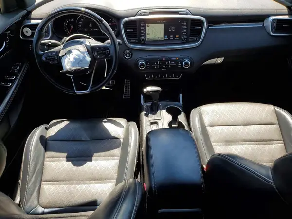 5XYPKDA53HG326987 2017 KIA SORENTO - Image 8