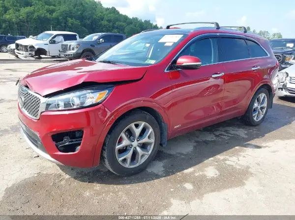 5XYPKDA53JG406182 2018 KIA SORENTO - Image 2