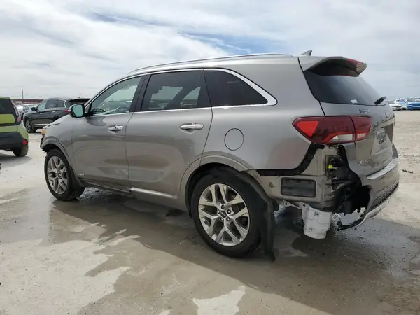 5XYPKDA53KG455951 2019 KIA SORENTO - Image 2