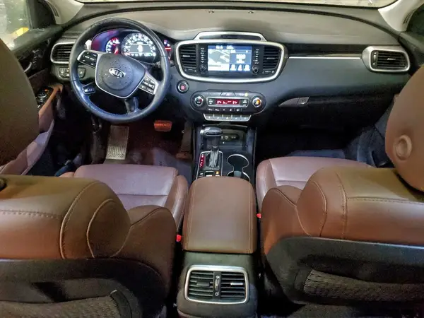 5XYPKDA53KG530521 2019 KIA SORENTO - Image 8