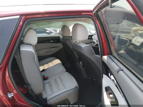 5XYPKDA53KG537999 2019 KIA SORENTO - Image 8