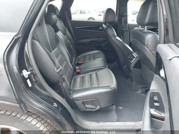 5XYPKDA54GG015793 2016 KIA SORENTO - Image 8
