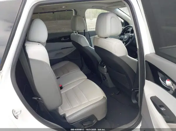 5XYPKDA54GG084628 2016 KIA SORENTO - Image 8