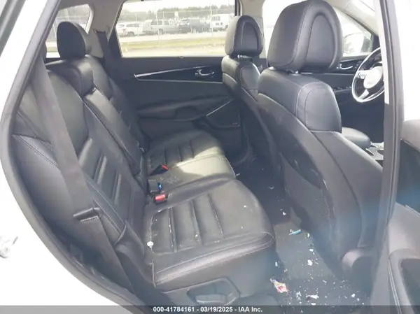 5XYPKDA54GG101802 2016 KIA SORENTO - Image 8