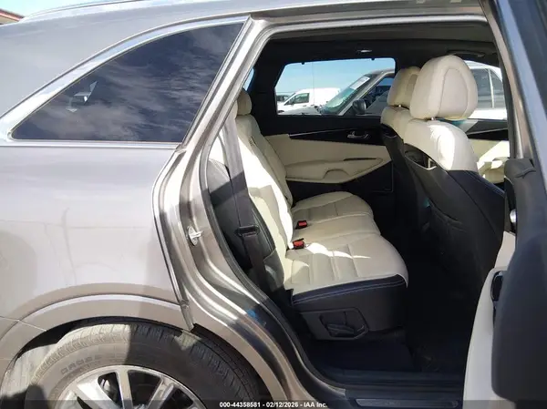 5XYPKDA54GG121290 2016 KIA SORENTO - Image 8