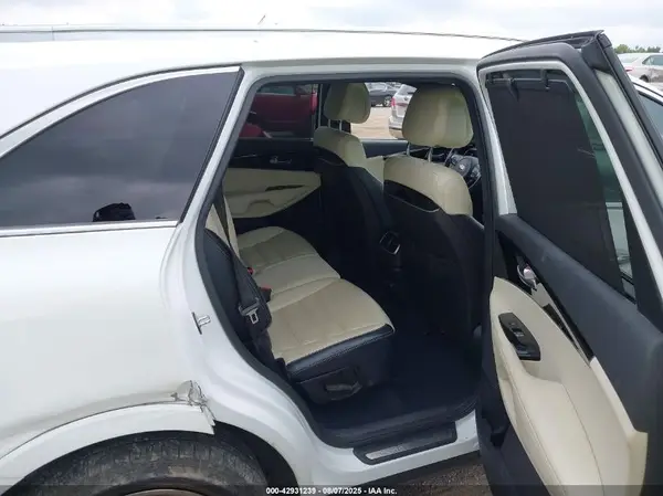 5XYPKDA54GG161286 2016 KIA SORENTO - Image 8