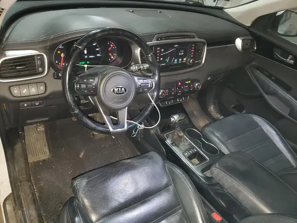 5XYPKDA54HG199179 2017 KIA SORENTO - Image 8