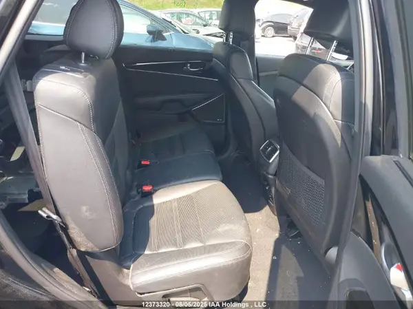 5XYPKDA54HG199568 2017 KIA SORENTO - Image 8