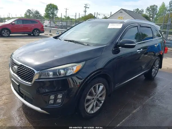 5XYPKDA54HG204915 2017 KIA SORENTO - Image 2