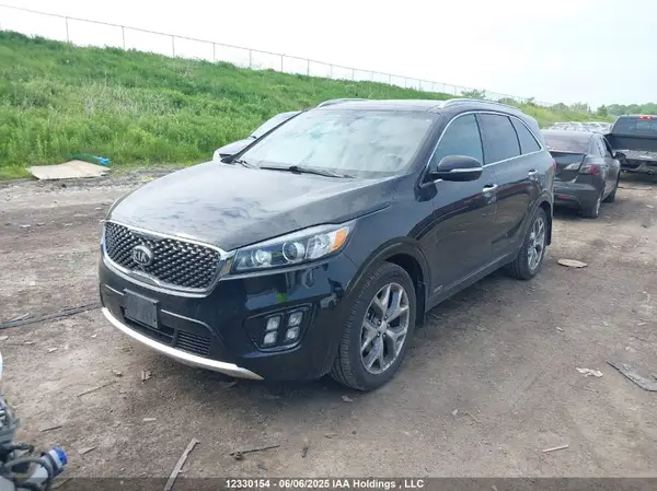 5XYPKDA54HG280408 2017 KIA SORENTO - Image 2