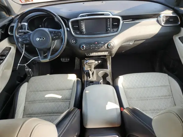 5XYPKDA54HG305145 2017 KIA SORENTO - Image 8