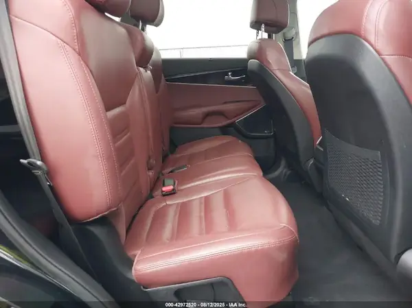 5XYPKDA54HG314444 2017 KIA SORENTO - Image 8