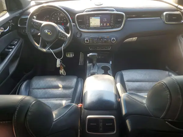 5XYPKDA54HG327775 2017 KIA SORENTO - Image 8