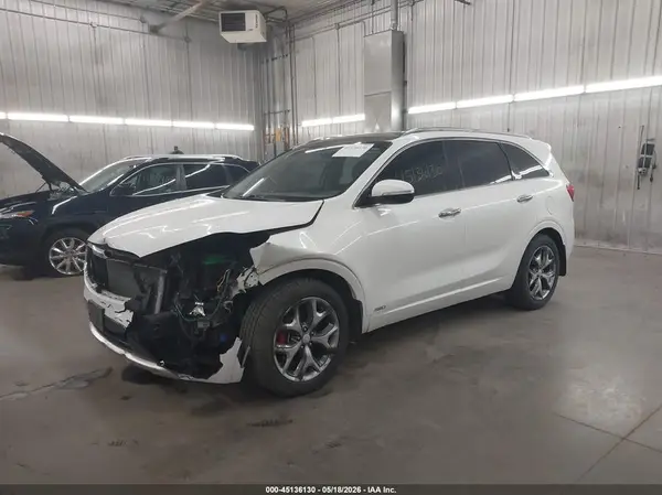 5XYPKDA54JG419460 2018 KIA SORENTO - Image 2