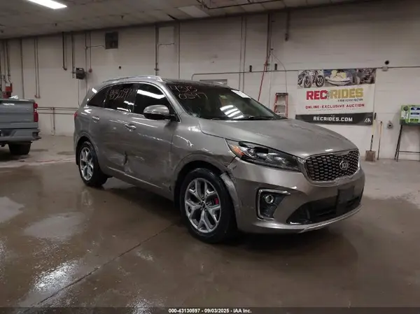5XYPKDA54KG507684 2019 KIA SORENTO - Image 1