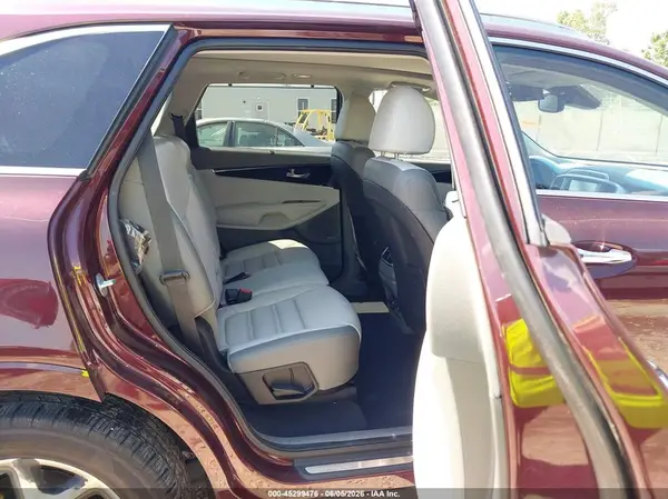 5XYPKDA54KG524467 2019 KIA SORENTO - Image 8