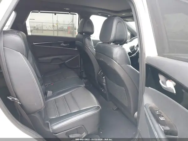 5XYPKDA55GG013034 2016 KIA SORENTO - Image 8
