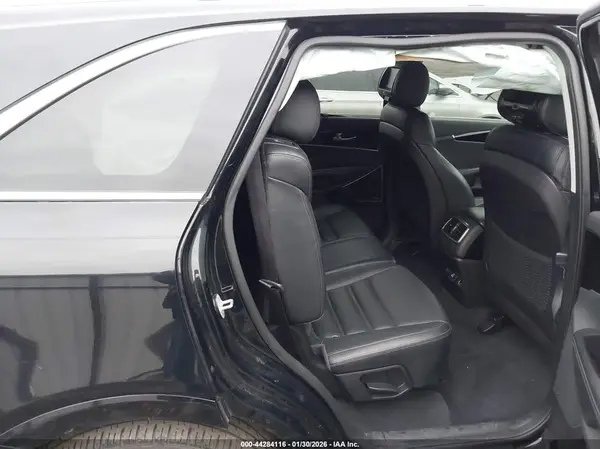 5XYPKDA55GG013793 2016 KIA SORENTO - Image 8