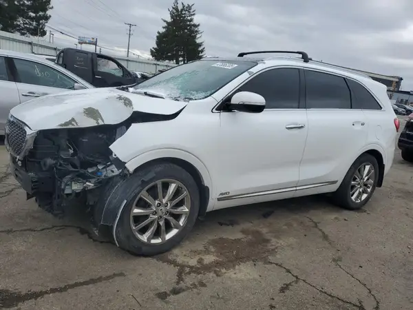 5XYPKDA55GG086677 2016 KIA SORENTO - Image 1