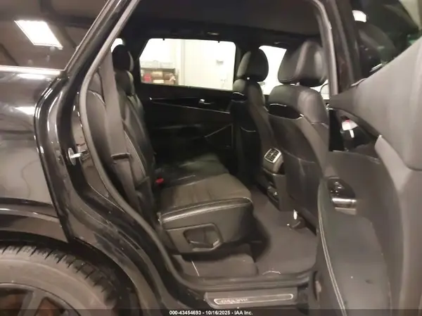 5XYPKDA55GG094102 2016 KIA SORENTO - Image 8