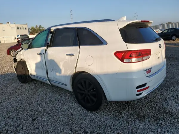 5XYPKDA55GG094990 2016 KIA SORENTO - Image 2